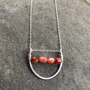 Silver Horseshoe || Carnelian
