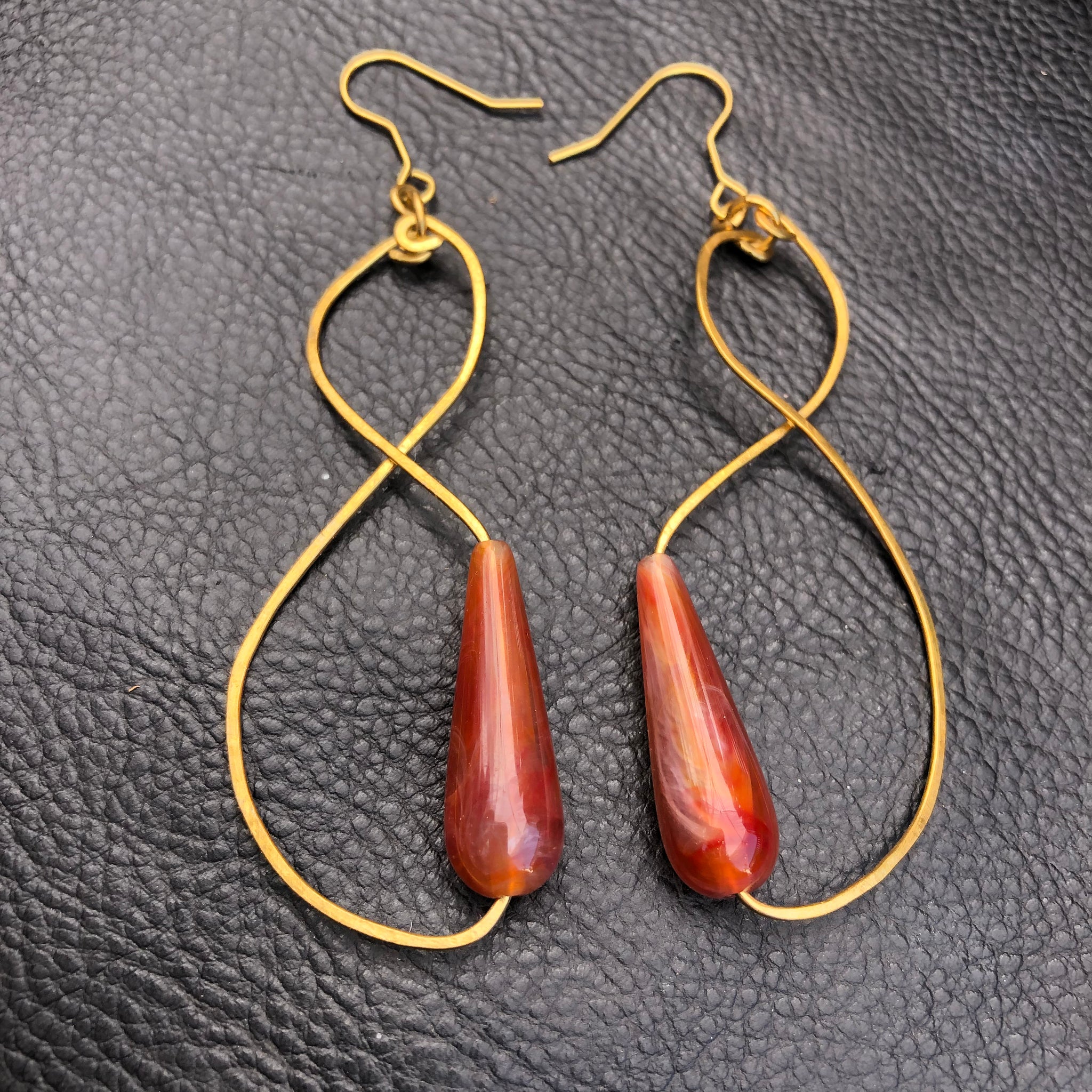 KSJ Brass Freestyle Earrings X Vintage Beads [Carnelian Orange]